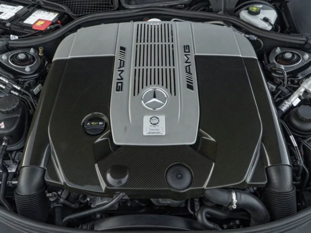 Mercedes-AMG engine with carbon fibre cover
